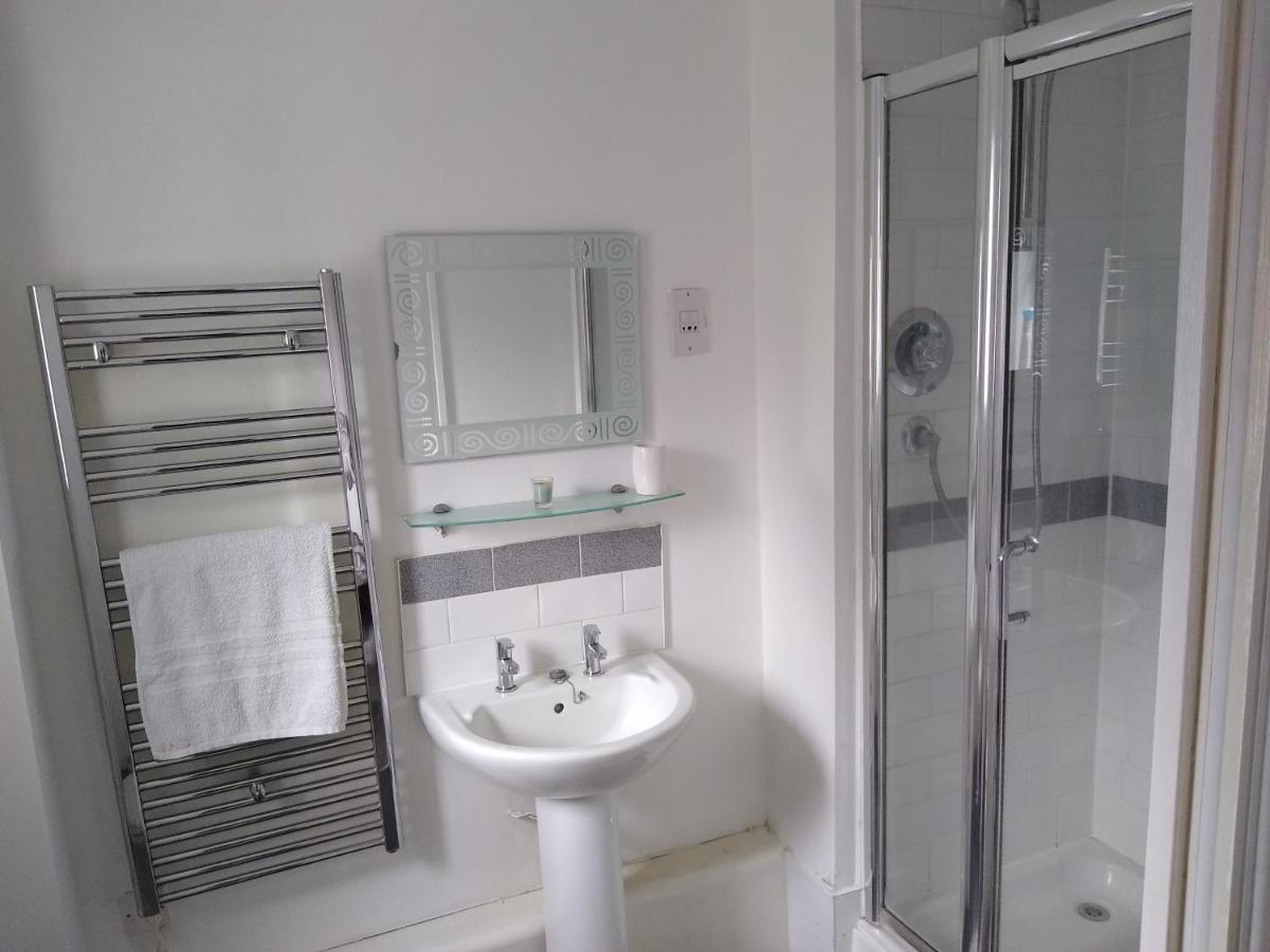 Stylish Private Double Room W/Ensuite London Exterior photo